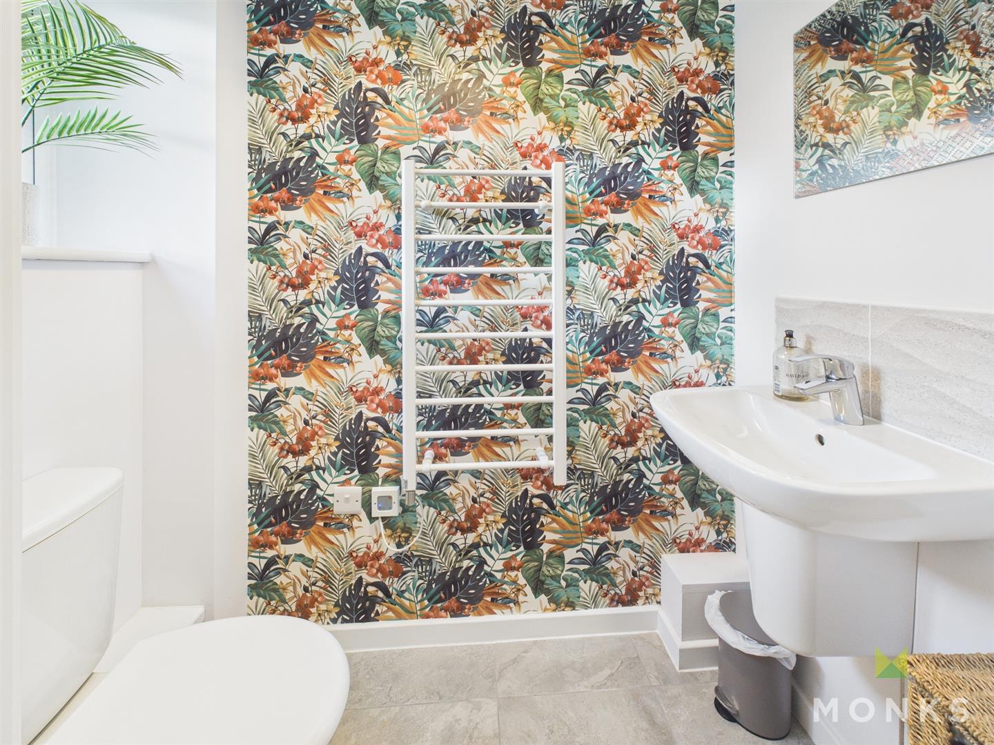 2 Stonehouse Close, Shrewsbury, SY4 1FH SSTC